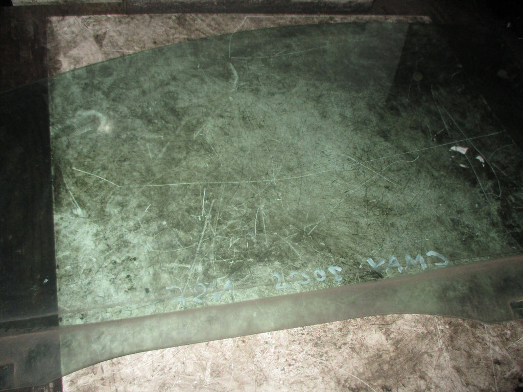 FORD C-MAX 2005 NSF PASSENGER SIDE FRONT WINDOW GLASS