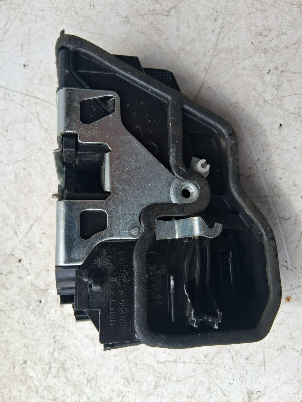 2014 BMW 3 SERIES F31 F30 NSR PASSENGER SIDE REAR DOOR LOCK MECHANISM 7202147