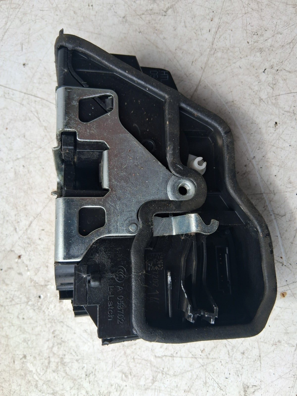 2014 BMW 3 SERIES F31 F30 NSR PASSENGER SIDE REAR DOOR LOCK MECHANISM 7202147