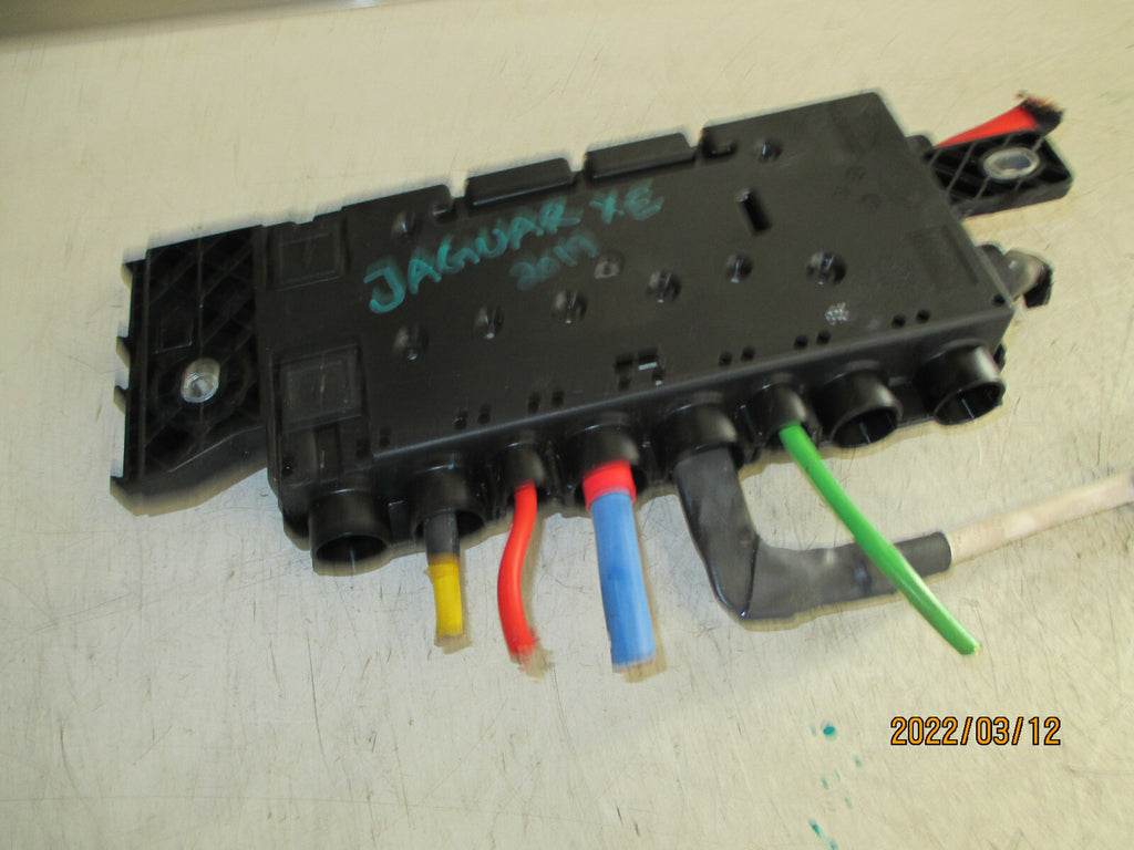 2019 JAGUAR XE BATTERY PRE FUSE BOX ASSEMBLY lx7314516ab