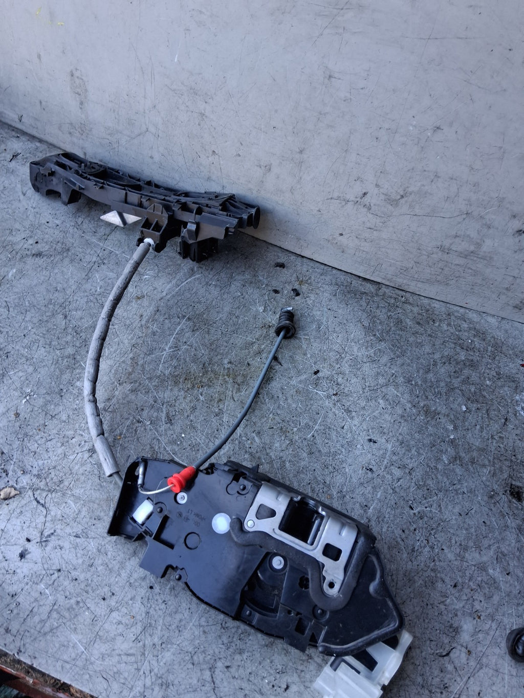 2021 MERCEDES A CLASS V177 NSR PASSENGER REAR DOOR LOCK MECHANISM A0997601702