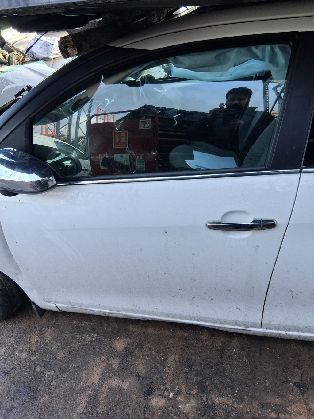 2018 CITROEN C1 MK2 NSF PASSENGER SIDE FRONT COMPLETE DOOR LIPIZAN WHITE KWD