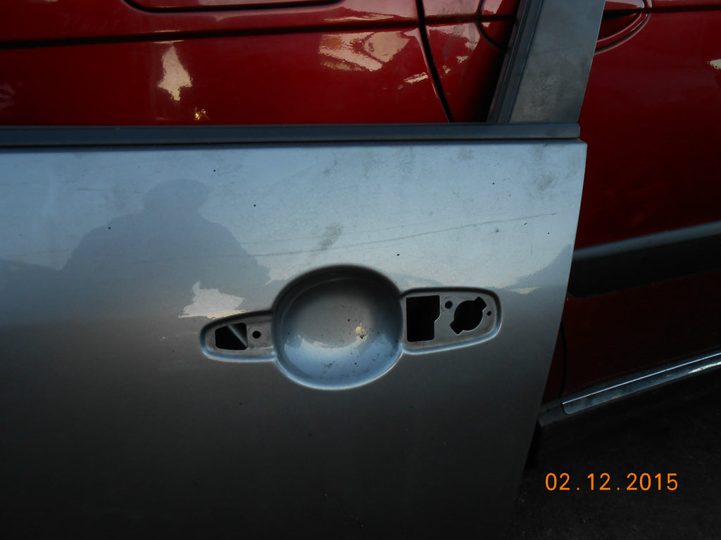 MAZDA 3 BK 2005 NSF PASSENGER SIDE FRONT BARE DOOR IN GREY SILVER