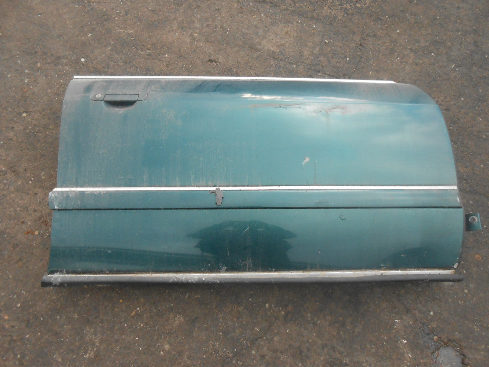 AUDI A8 D2 4D (MK1) 2000 OSF DRIVER SIDE FRONT BARE DOOR SHELL LX6V JASPER GREEN