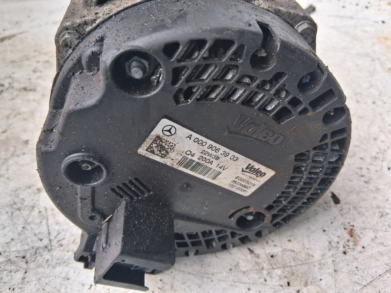 2021 MERCEDES BENZ SPRINTER W907 ALTERNATOR A0009063903