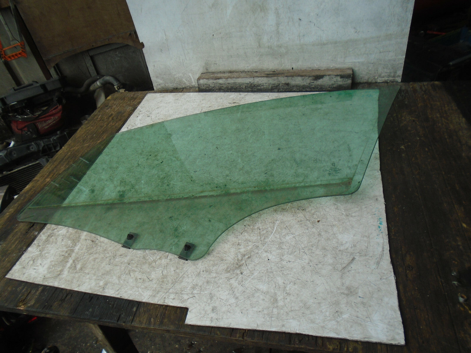 PEUGEOT 407 2006 3 DOOR NSF PASSENGER SIDE FRONT DOOR WINDOW GLASS