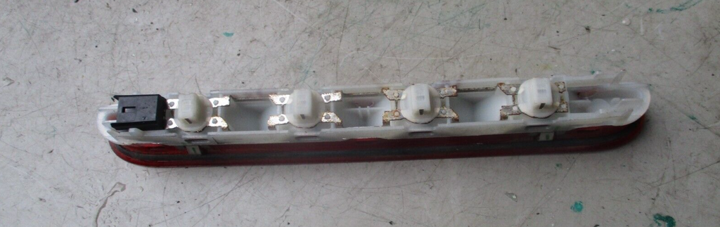2021 VAUXHALL VIVARO NSR PASSENGERS SIDE REAR THIRD BRAKE LIGHT
