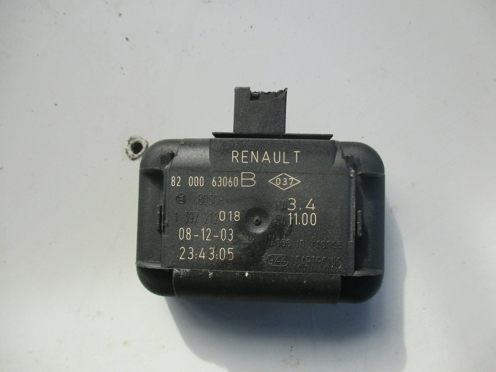 RENAULT LAGUNA MK2 WINDSCREEN RAIN SENSOR MODULE UNIT 8200063060
