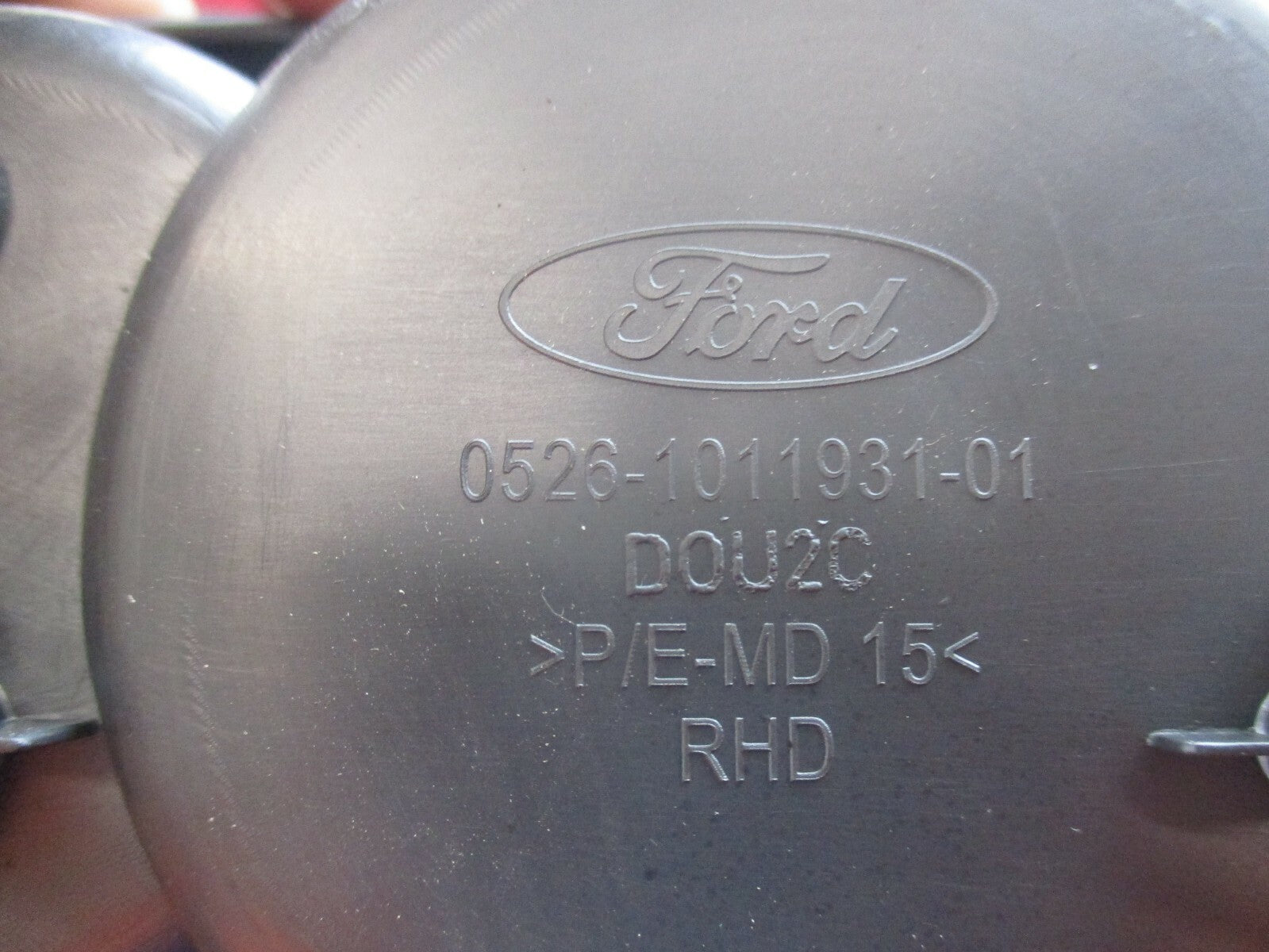 FORD FIESTA MK7 1.25 2017 CENTRE CONSOLE CUP HOLDER 0526 1011931 01