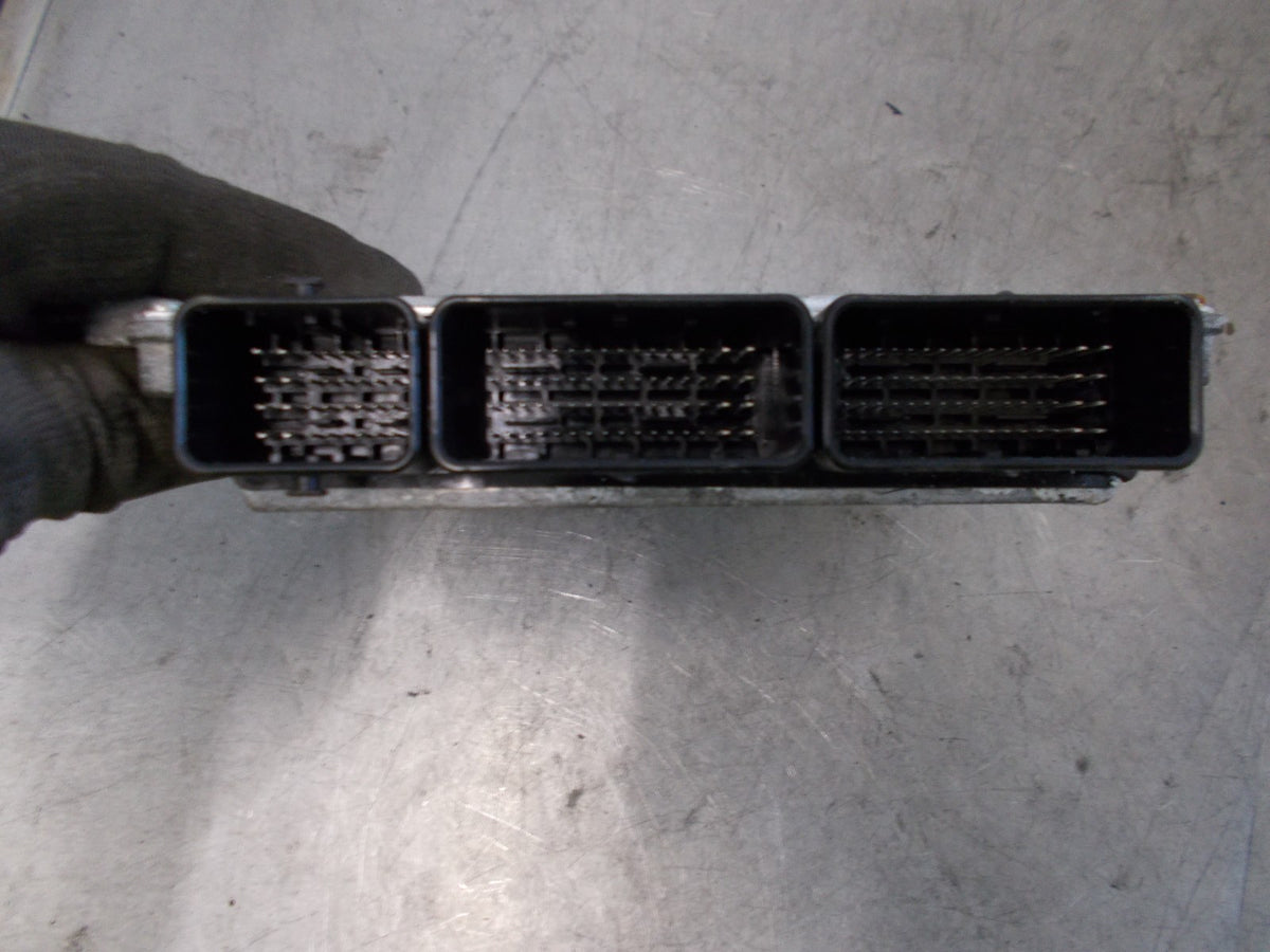 2014 RENAULT CLIO 1.2 PETROL ENGINE ECU 237104736R 237103352R