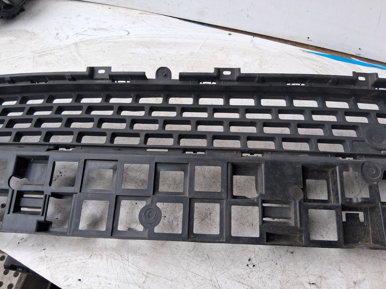 2023 RENAULT MASTER MK3 FRONT BUMPER LOWER GRILL 622546766R