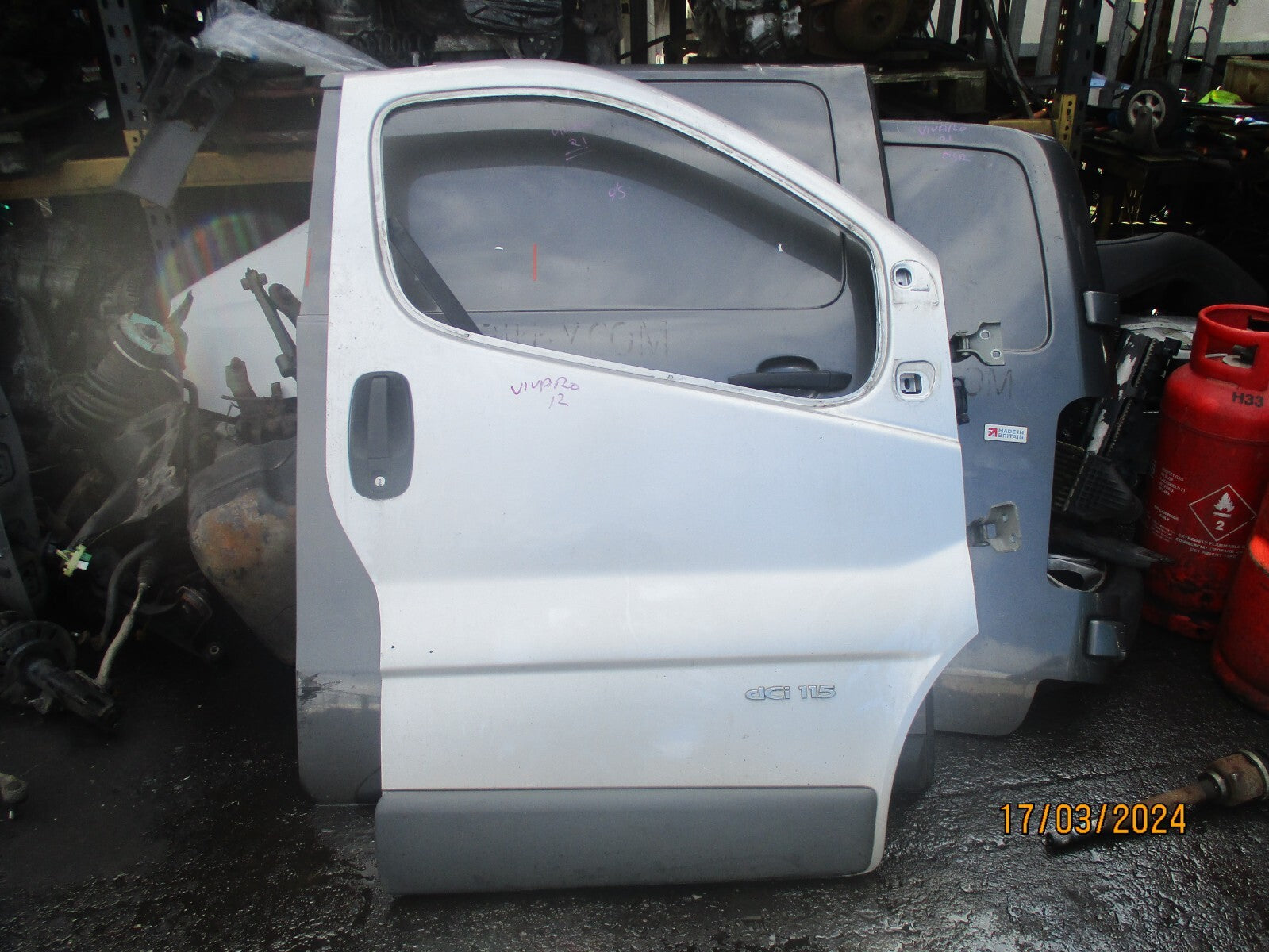 VAUXHALL VIVARO TRAFIC 2012 OS DRIVER SIDE FRONT DOOR SILVER