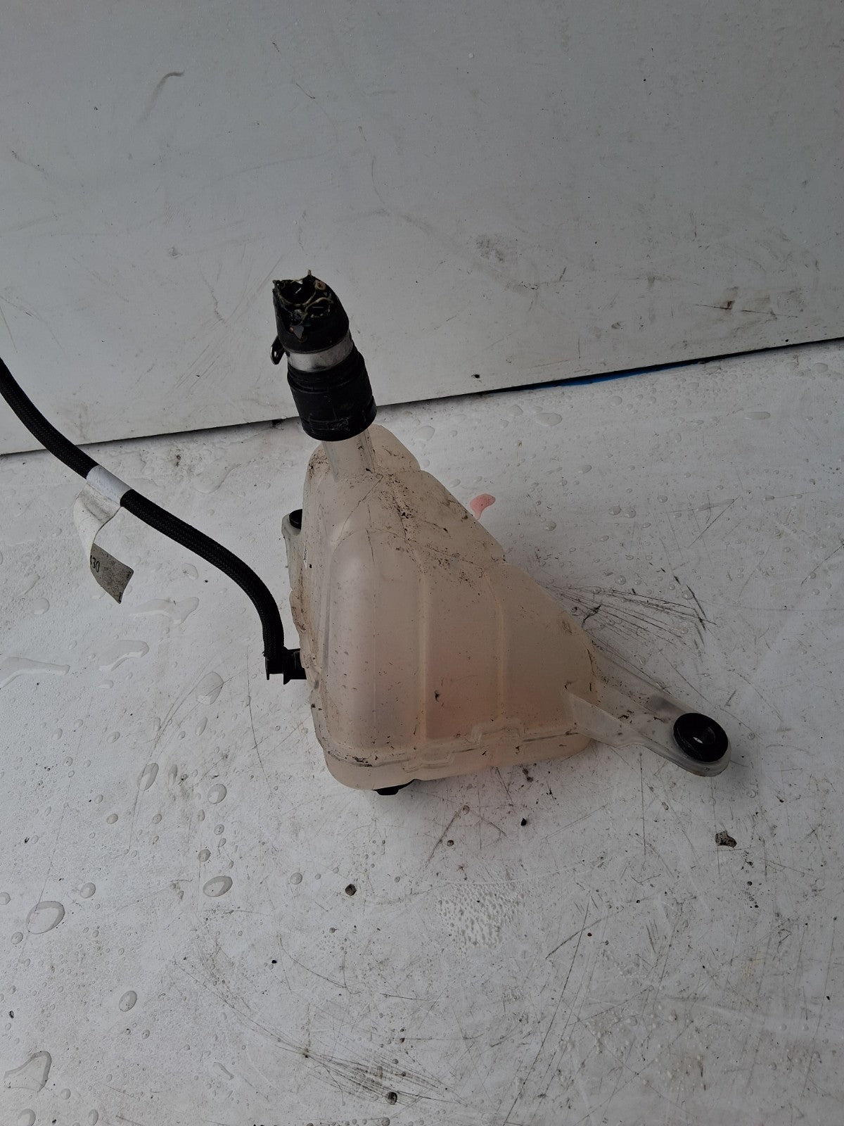 2022 ALFA ROMEO STELVIO 949 4Q COOLANT WATER EXPANSION TANK RESERVOIR