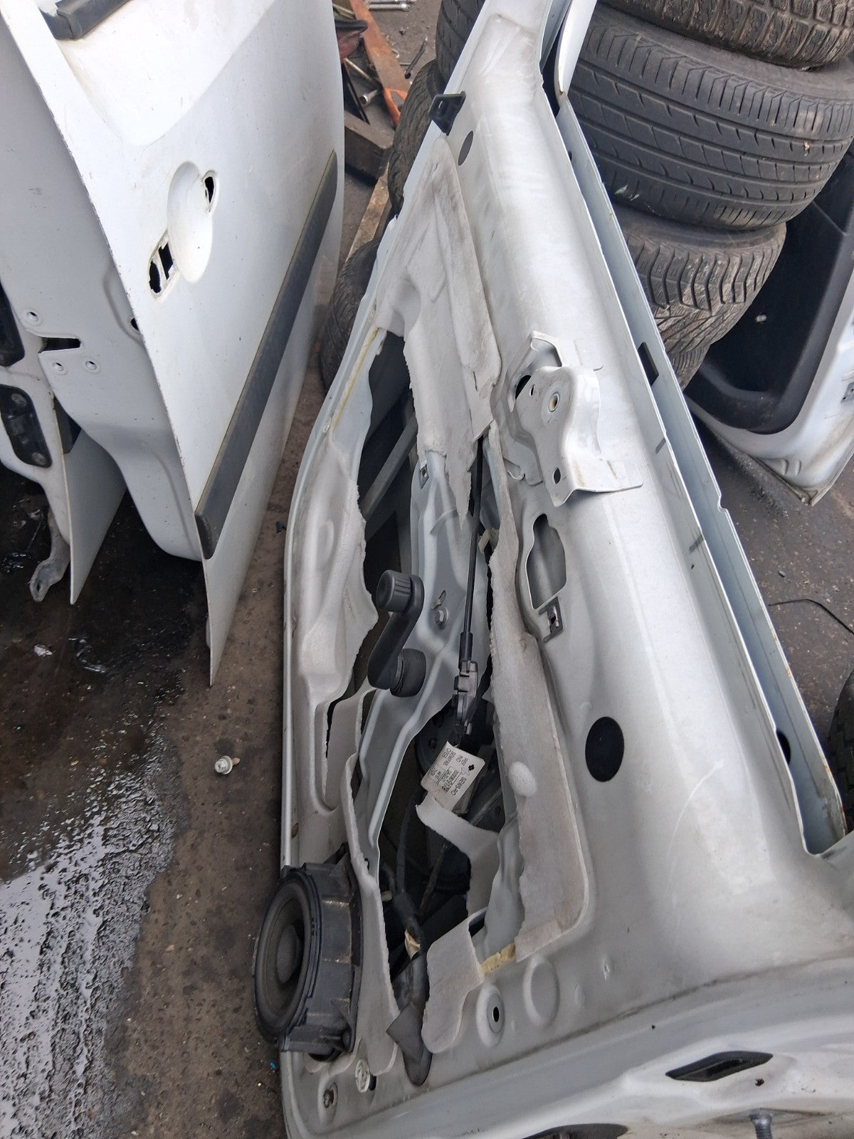 2016 RENAULT KANGOO MK2 NSF PASSENGER SIDE FRONT LEFT BARE DOOR WHITE
