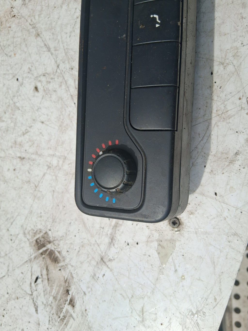 MERCEDES BENZ SPRINTER W907 2018 HEATER AC CLIMATE CONTROL SWITCH A9079055405