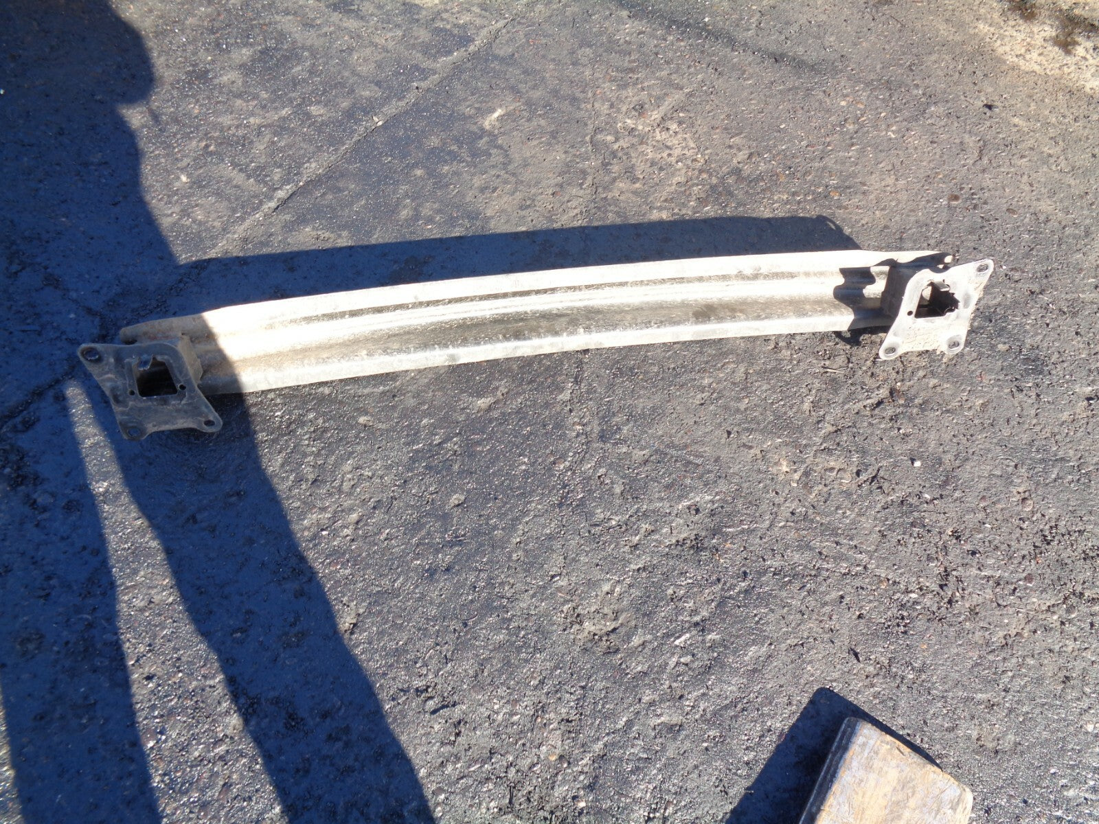VW VOLKSWAGEN SCIROCCO MK3 2011 3 DOOR REAR BUMPER CRASH REINFORCEMENT BAR