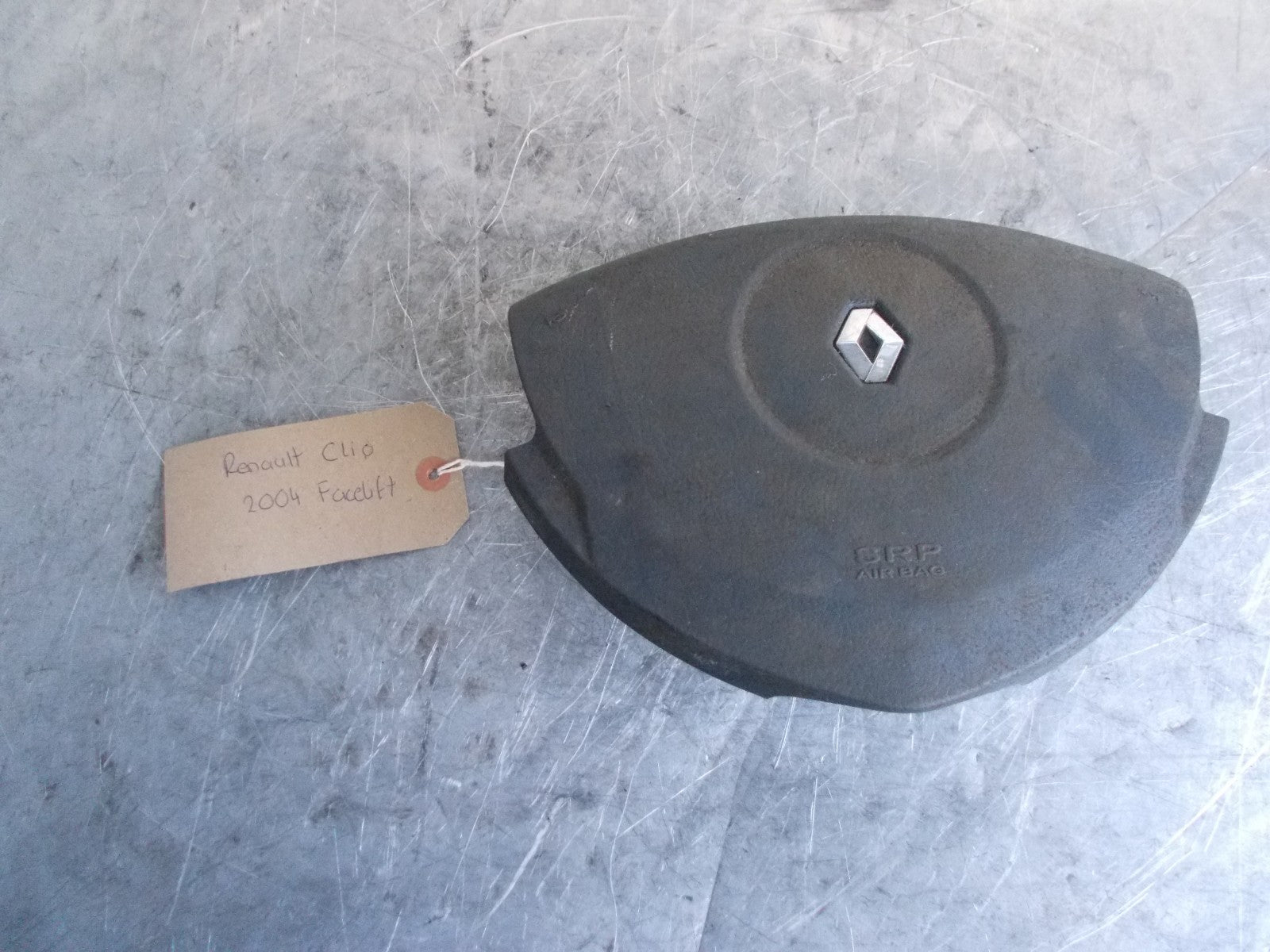 RENAULT CLIO LIFT 2004 OS DRIVER SIDE STEERING WHEEL AIRBAG 8200236060