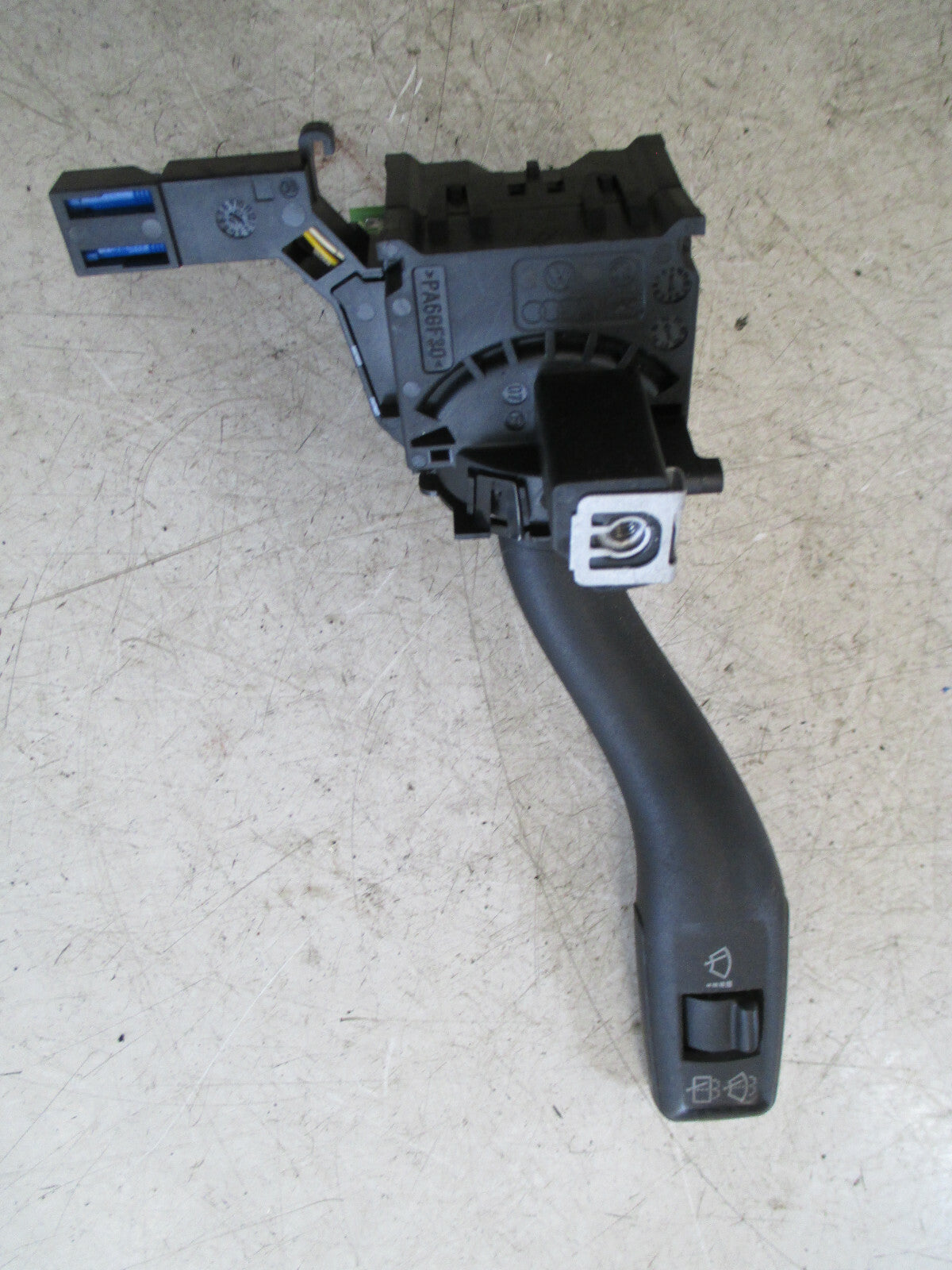 AUDI A3 2006 8P FRONT WINDSCREEN WIPER CONTROL STALK 8P0953519
