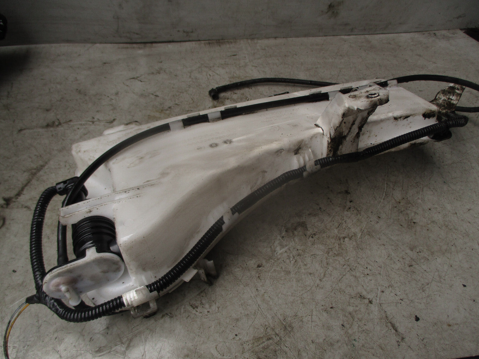 2023 VAUXHALL GRANDLAND X WASHER BOTTLE TANK RESERVOIR 9852643480