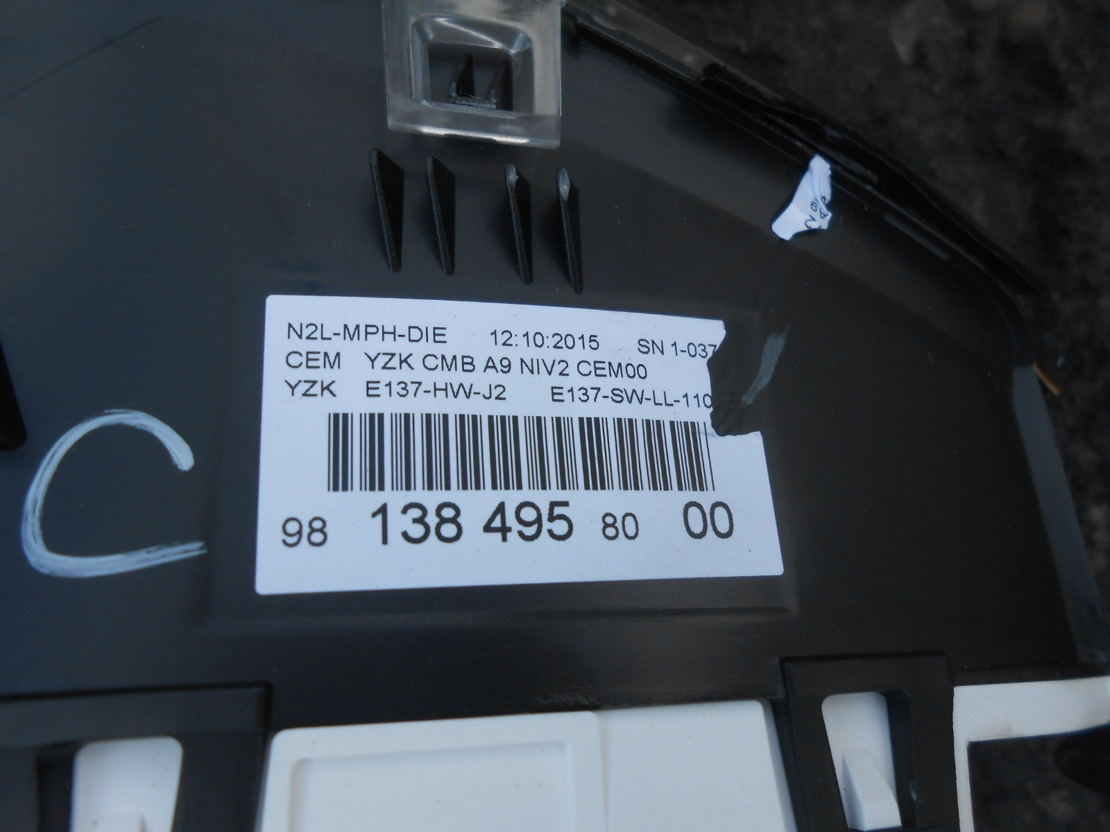 PEUGEOT 2008 2016 1.6 BlueHDI (bhy) CLOCKS SPEEDO INSTRUMENT CLUSTER 9813849580