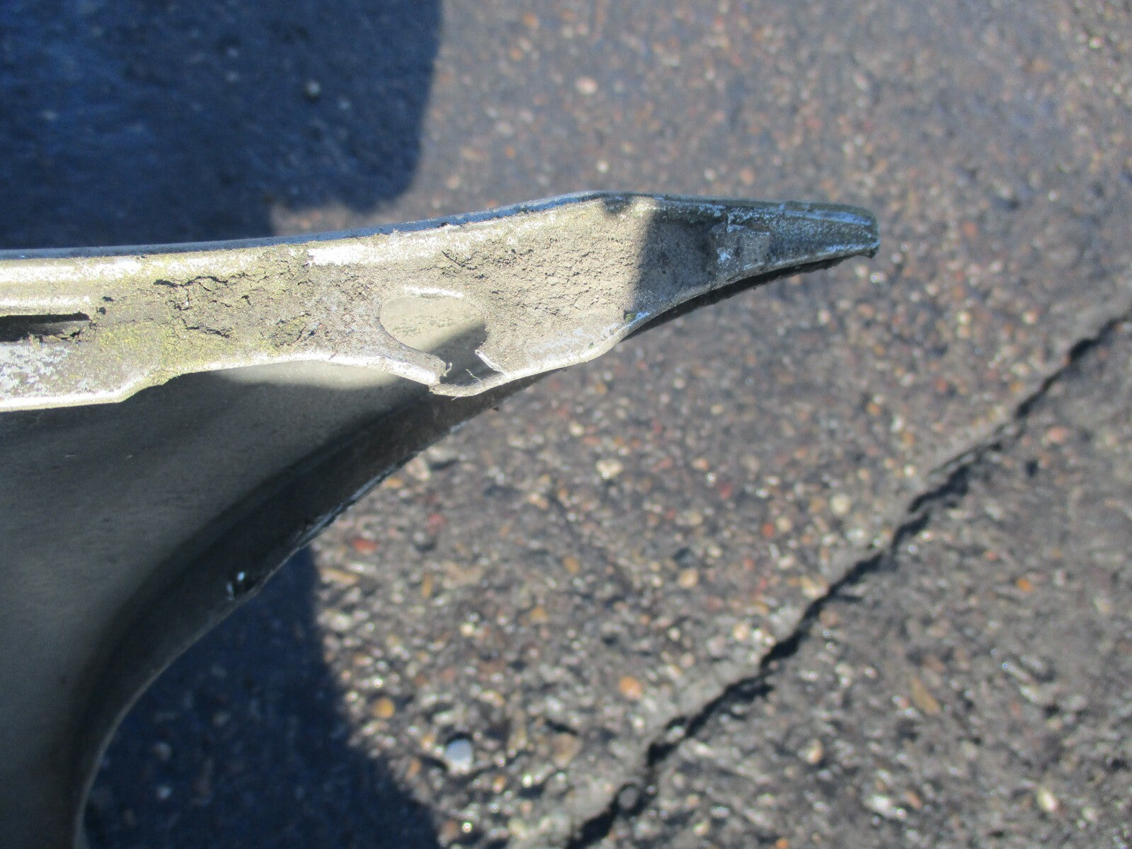 RENAULT LAGUNA MK2 COMPLETE REAR BUMPER SILVER