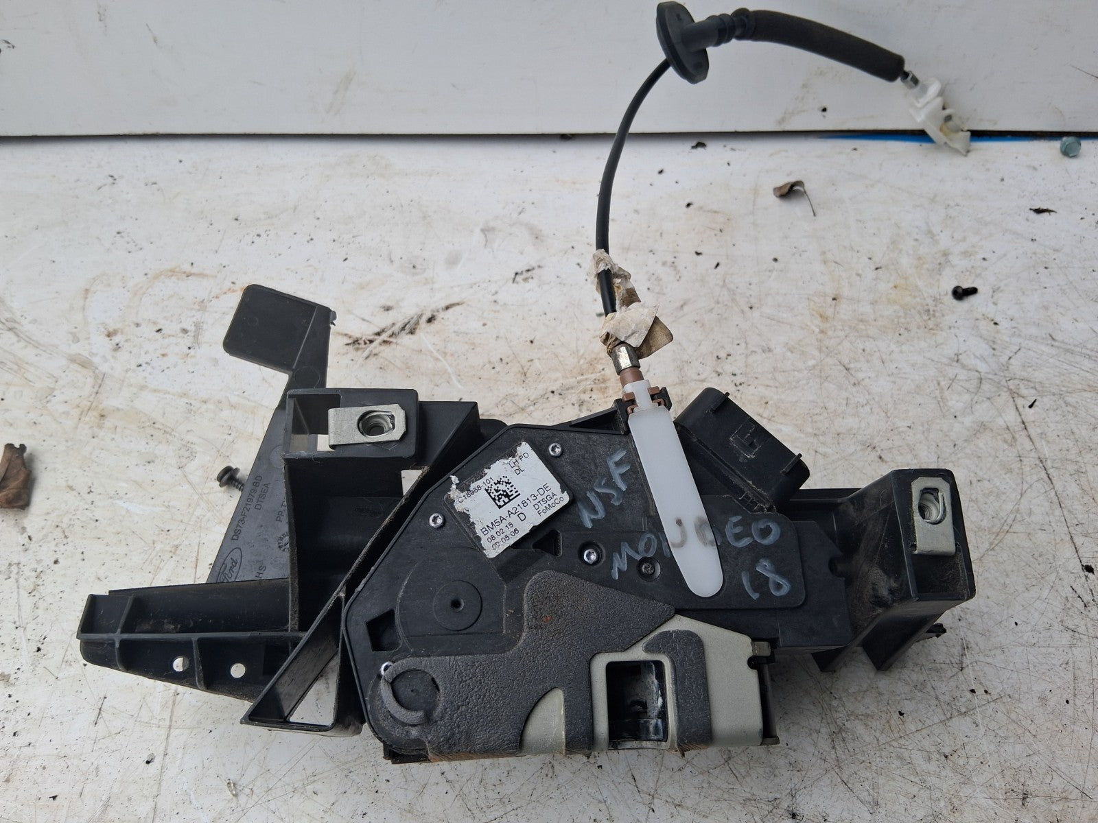 2018 FORD MONDEO MK5 NSF PASSENGER SIDE FRONT LEFT DOOR LOCK MECHANISM