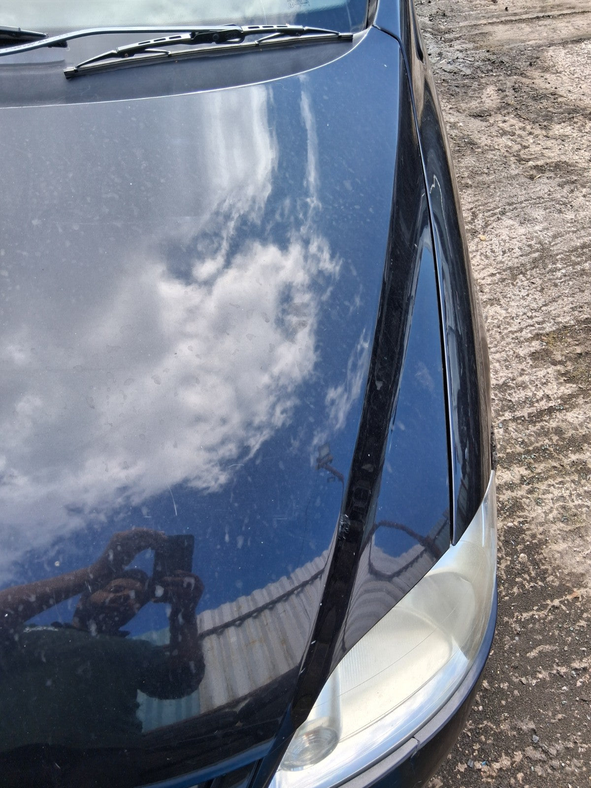 2011 VW VOLKSWAGEN FOX 3 DOOR FRONT BONNET HOOD PANEL BLACK