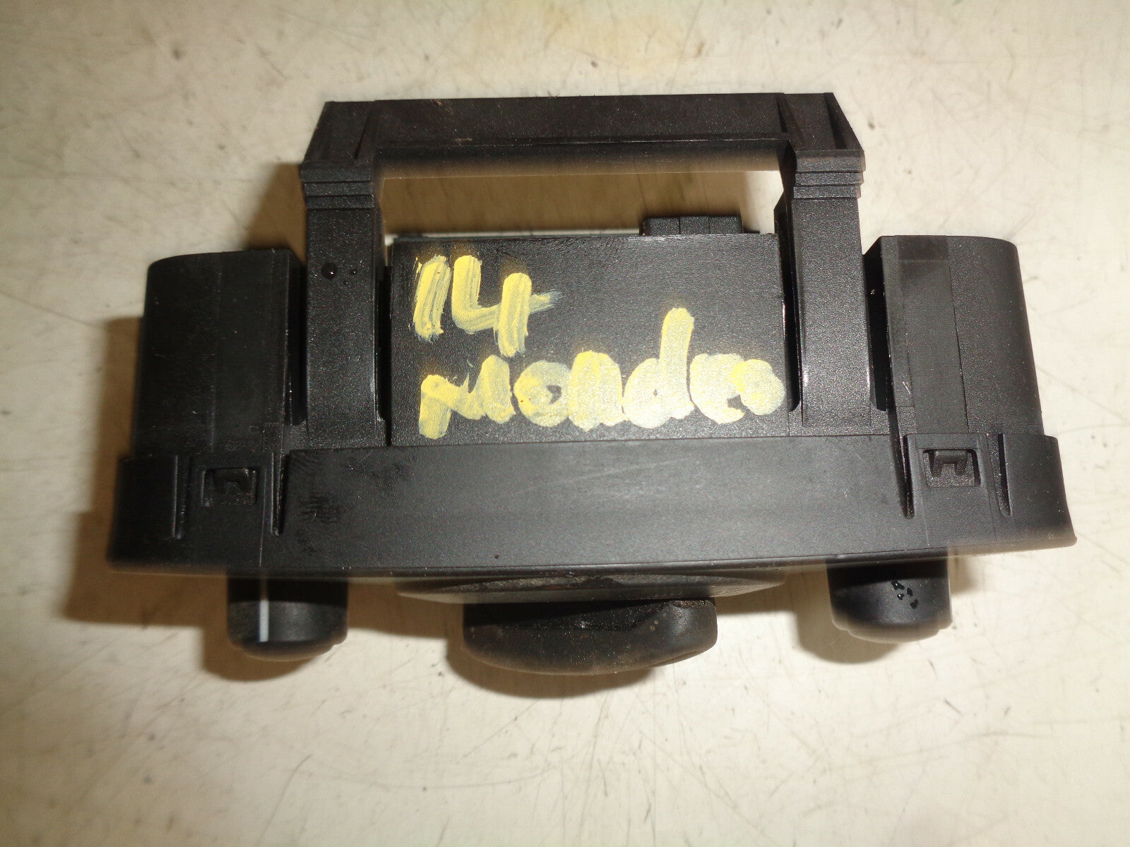 FORD MONDEO 2014 HEADLIGHT FRONT AND REAR FOG LIGHT SWITCH CONTROL 8G9T13A024AD