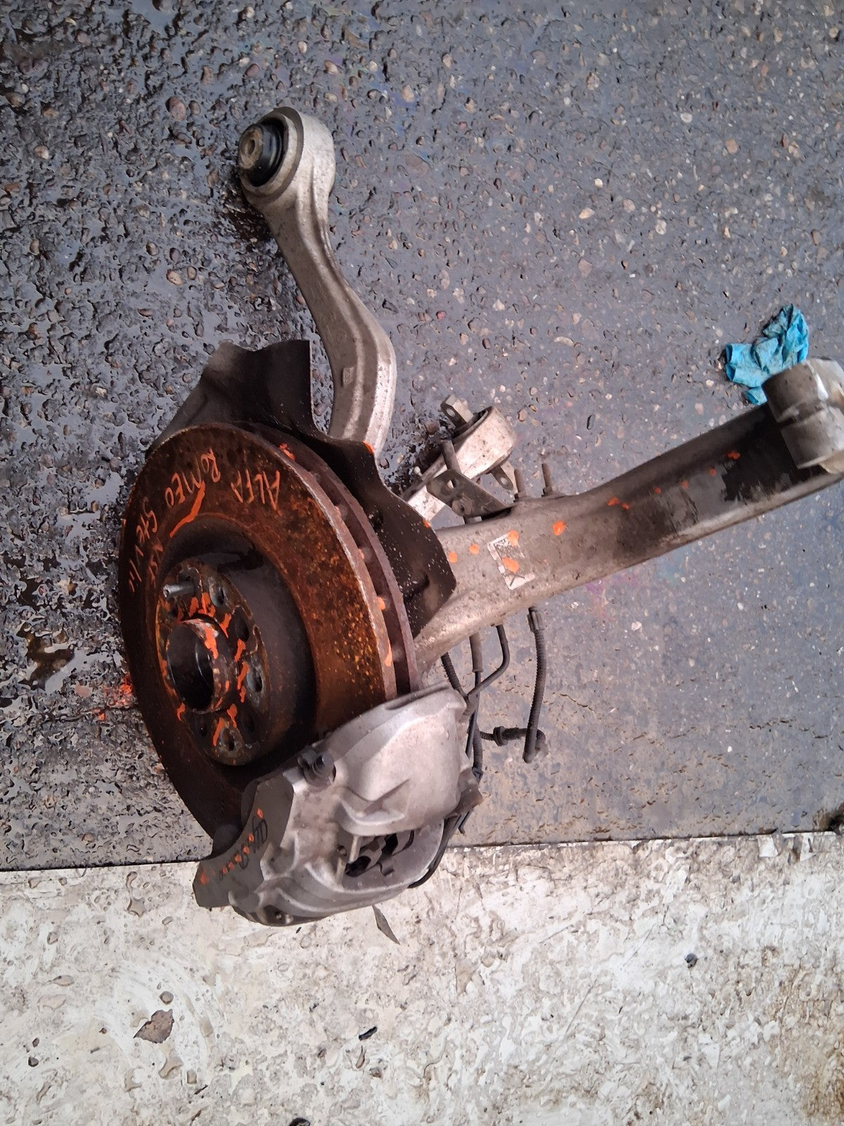2022 ALFA ROMEO STELVIO 949 2.0 PETROL NSF PASSENGER SIDE FRONT WHEEL HUB