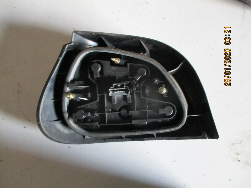 RENAULT MEGANE MK1 1996 OSR DRIVER RIGHT SIDE REAR TAIL LIGHT