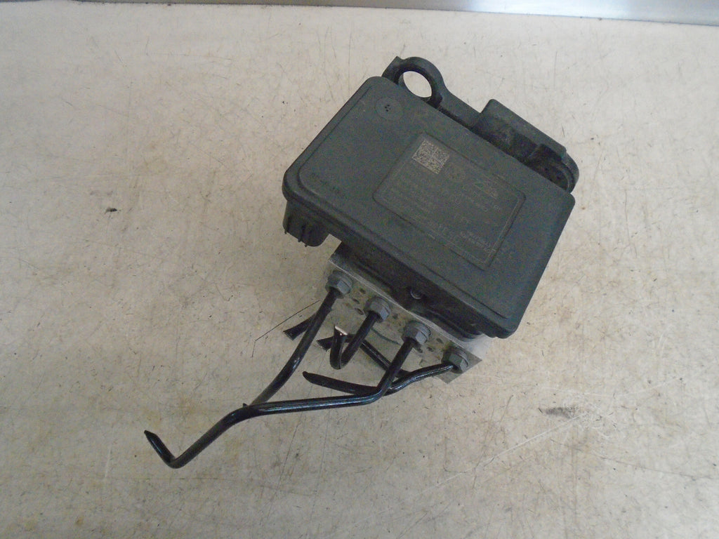 2017 VW VOLKSWAGEN PASSAT B8 3G 1.6 DIESEL ABS PUMP CONTROL MODULE 5Q0614517CG