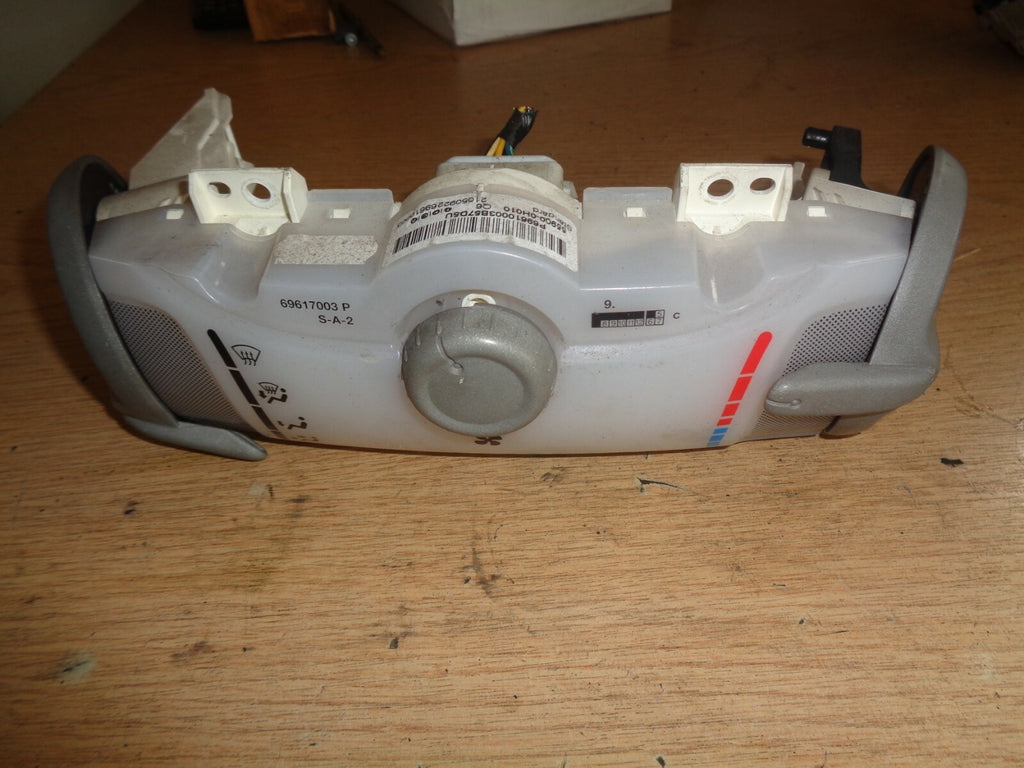 PEUGEOT 107 5 DOORS HATCHBACK CLIMATE CONTROL SWITCH 55900H010