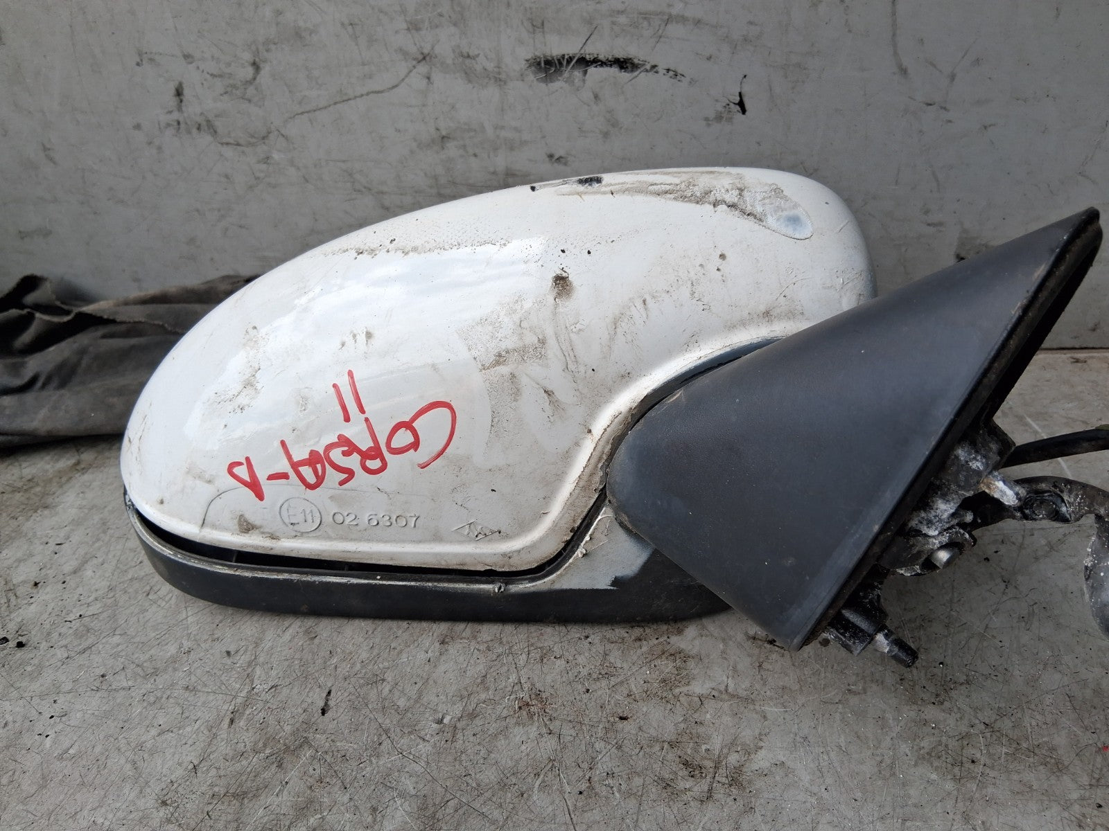 VAUXHALL CORSA D 2011 OSF DRIVER SIDE FRONT RIGHT WING MIRROR 468435664