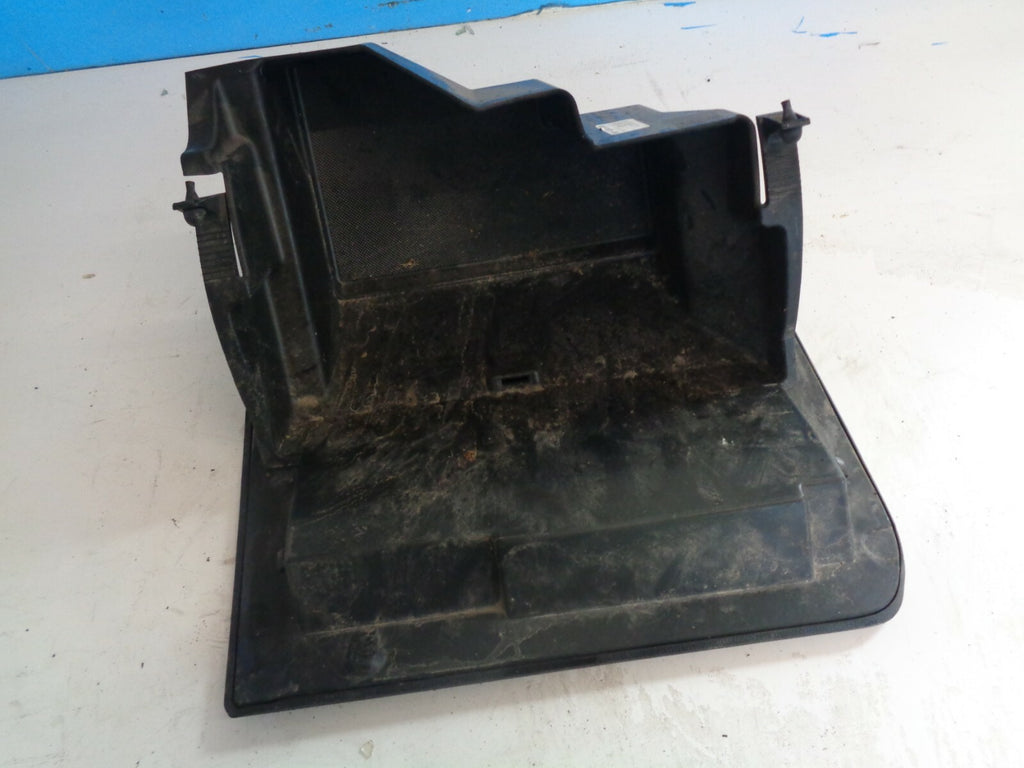 FORD ECOSPORT 2019 5 DOOR GLOVE BOX STORAGE COMPARTMENT COVER GN15N060T10JBW