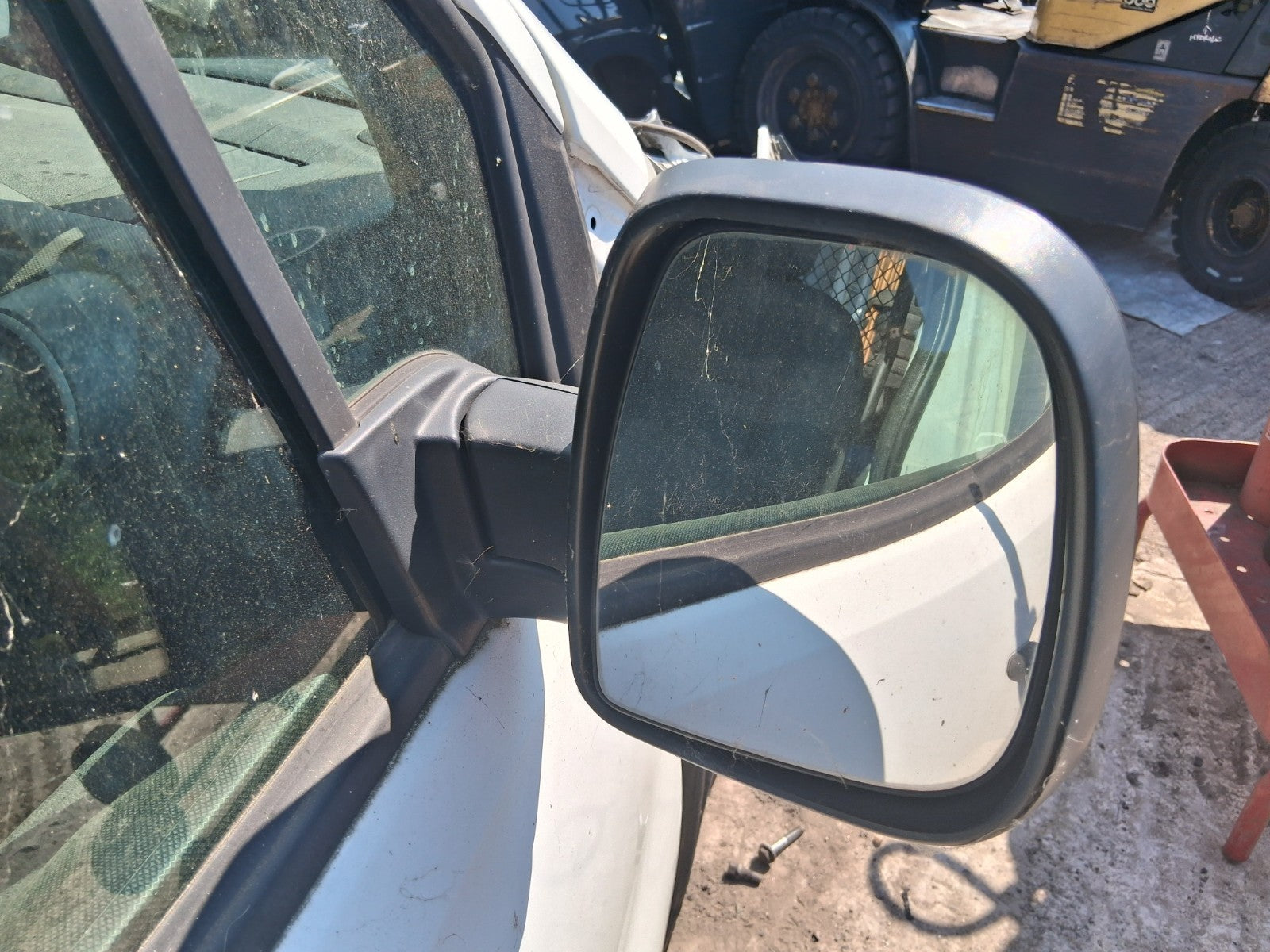 2015 PEUGEOT PARTNER MK2 OSF DRIVER SIDE FRONT RIGHT WING MIRROR