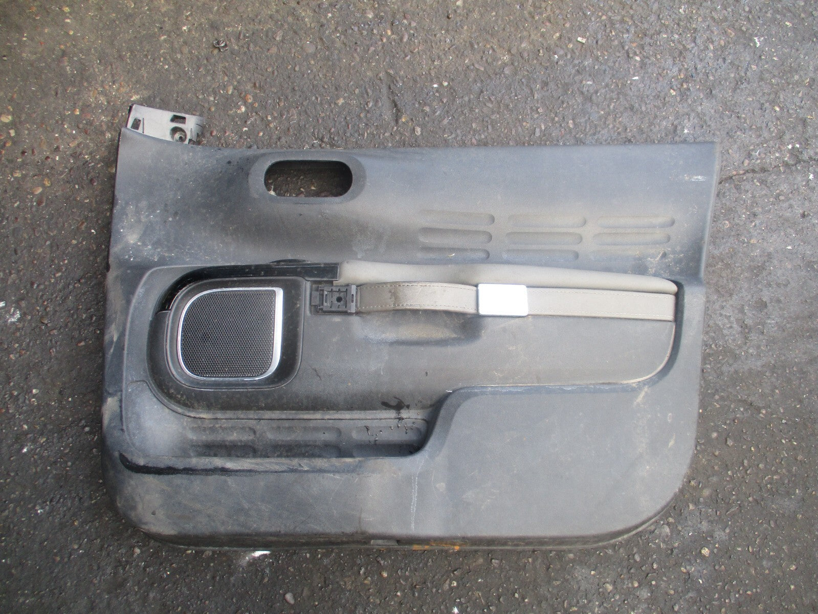 2019 CITROEN C4 CACTUS OSF DRIVER SIDE FRONT DOORCARD PANEL 94961T01
