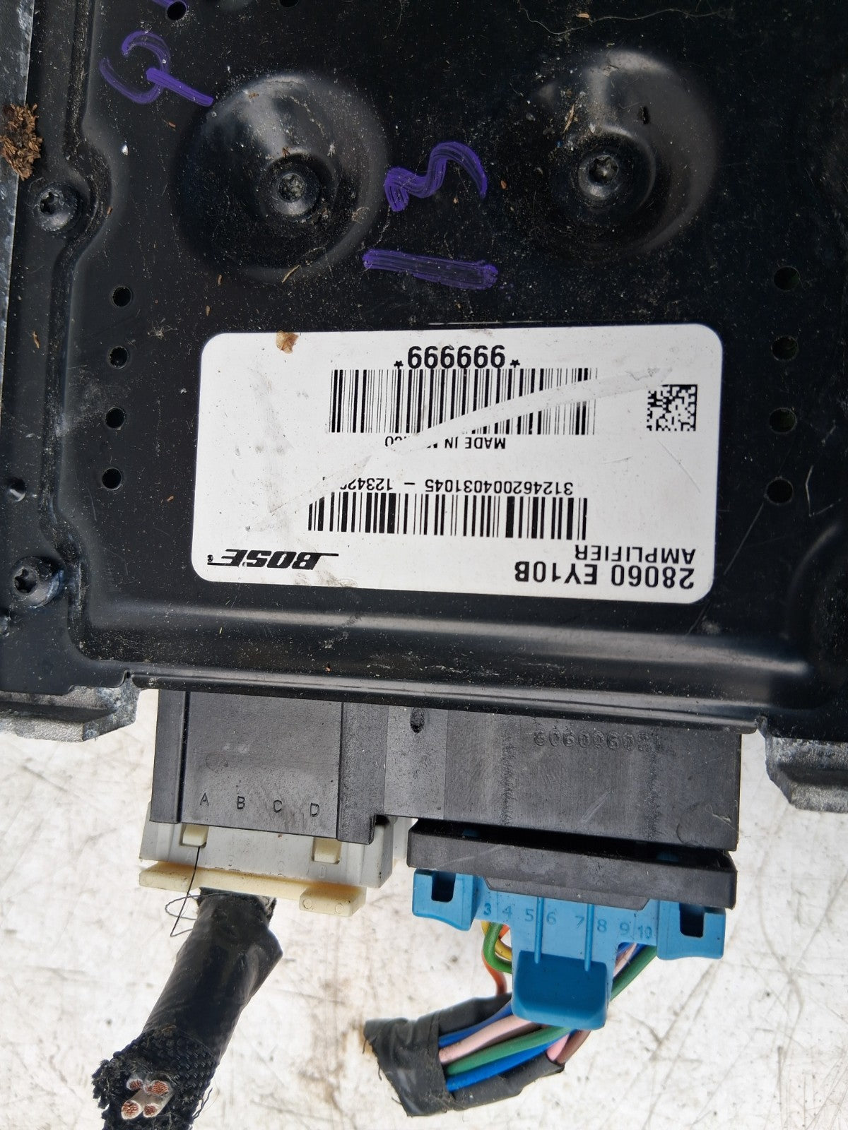 2013 NISSAN QASHQAI J10 BOSE SOUND AUDIO AMPLIFIER MODULE 28060EY10B
