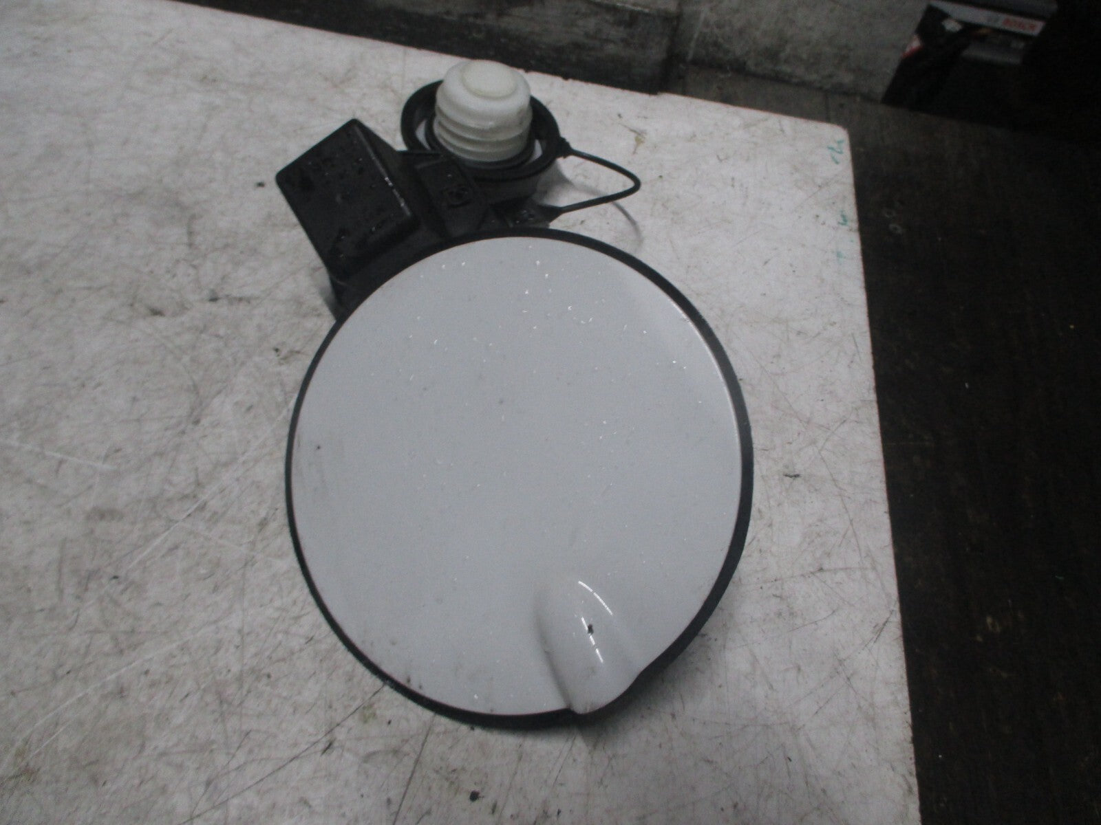 VAUXHALL CORSA D 2013 FUEL FILLER FLAP WHITE