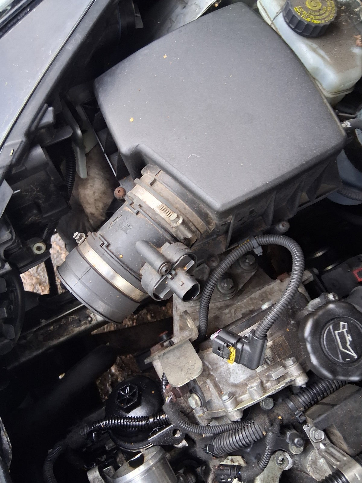 2018 VAUXHALL CORSA E CORSA VAN 1.5 DIESEL AIR FILTER HOUSING BOX