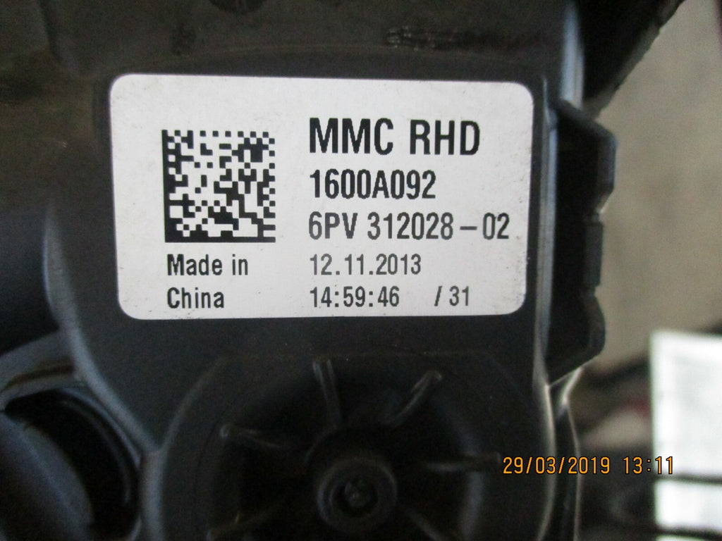 MITSUBISHI MIRAGE 2013 ACCELERATOR THROTTLE & BRAKE PEDAL SET