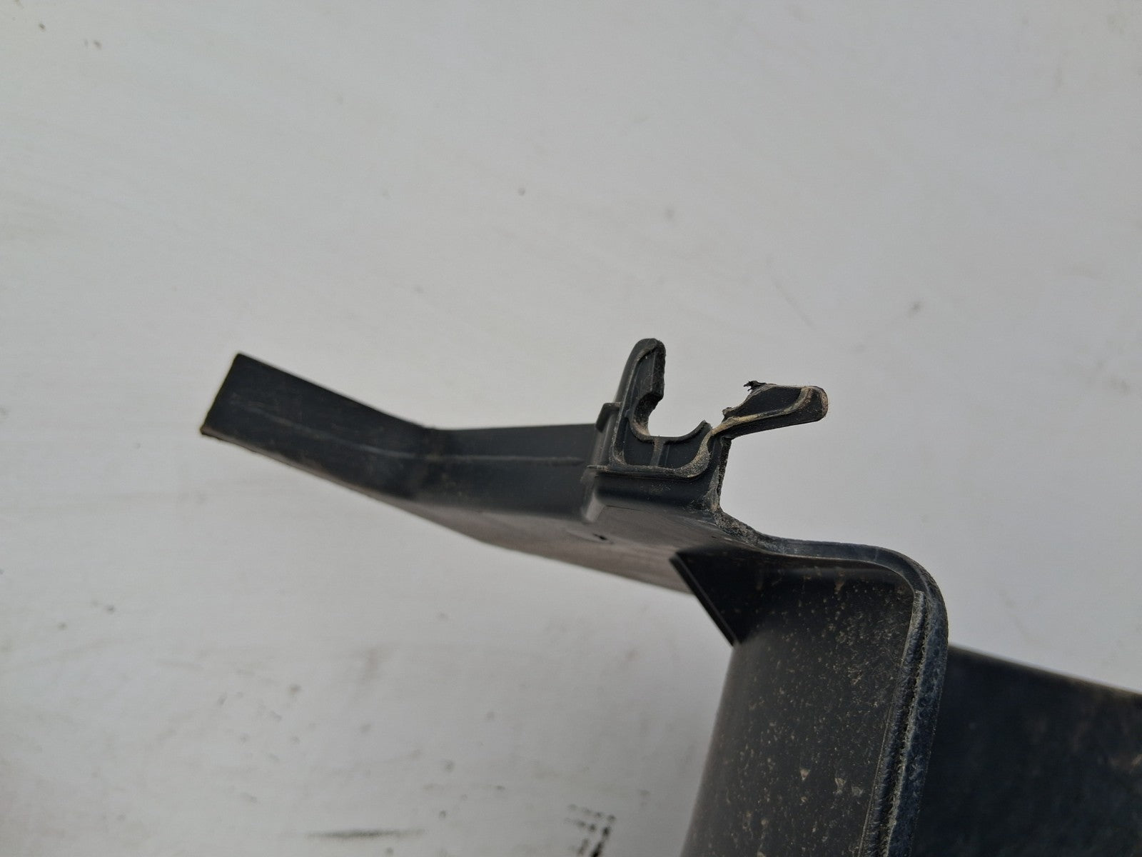 2021 MERCEDES BENZ SPRINTER W907 OSF DRIVER SIDE FRONT DOOR STEP A9106860200