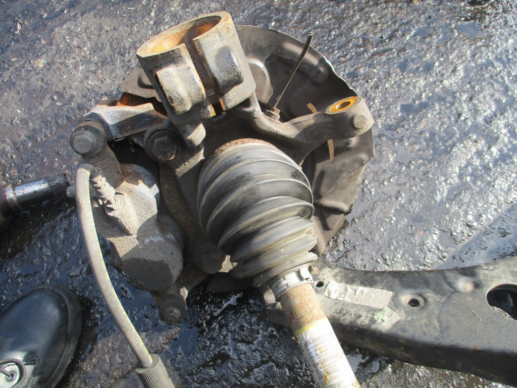 2021 FORD TRANSIT MK8 2.0 DIESEL OS DRIVER SIDE FRONT WHEEL HUB WISHBONE CALIPER
