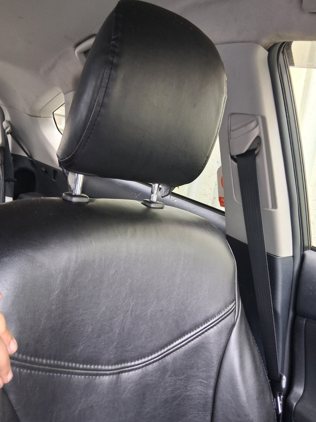 2018 TOYOTA PRIUS V PLUS XW40 NSF PASSENGER SIDE FRONT LEFT LEATHER SEAT