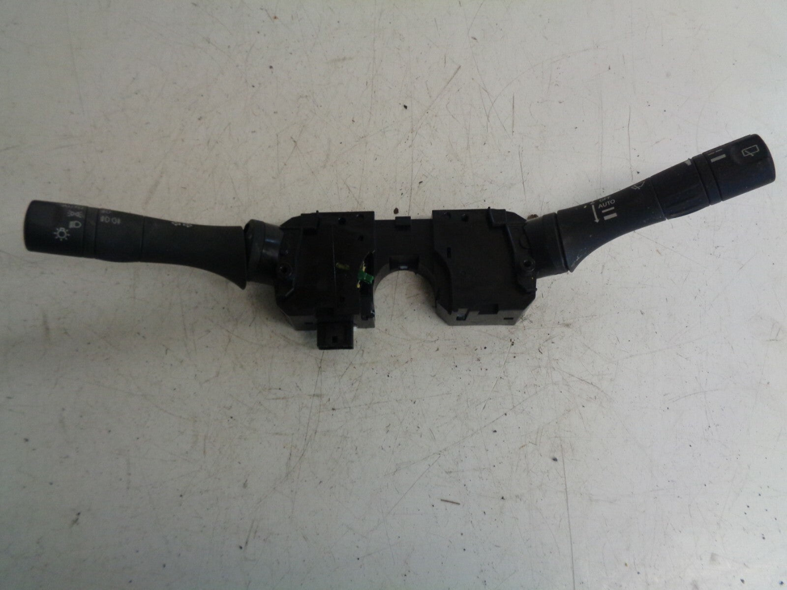NISSAN MICRA COMBINATION SWITCH STALKS INDICATOR LIGHTS WIPER STALKS