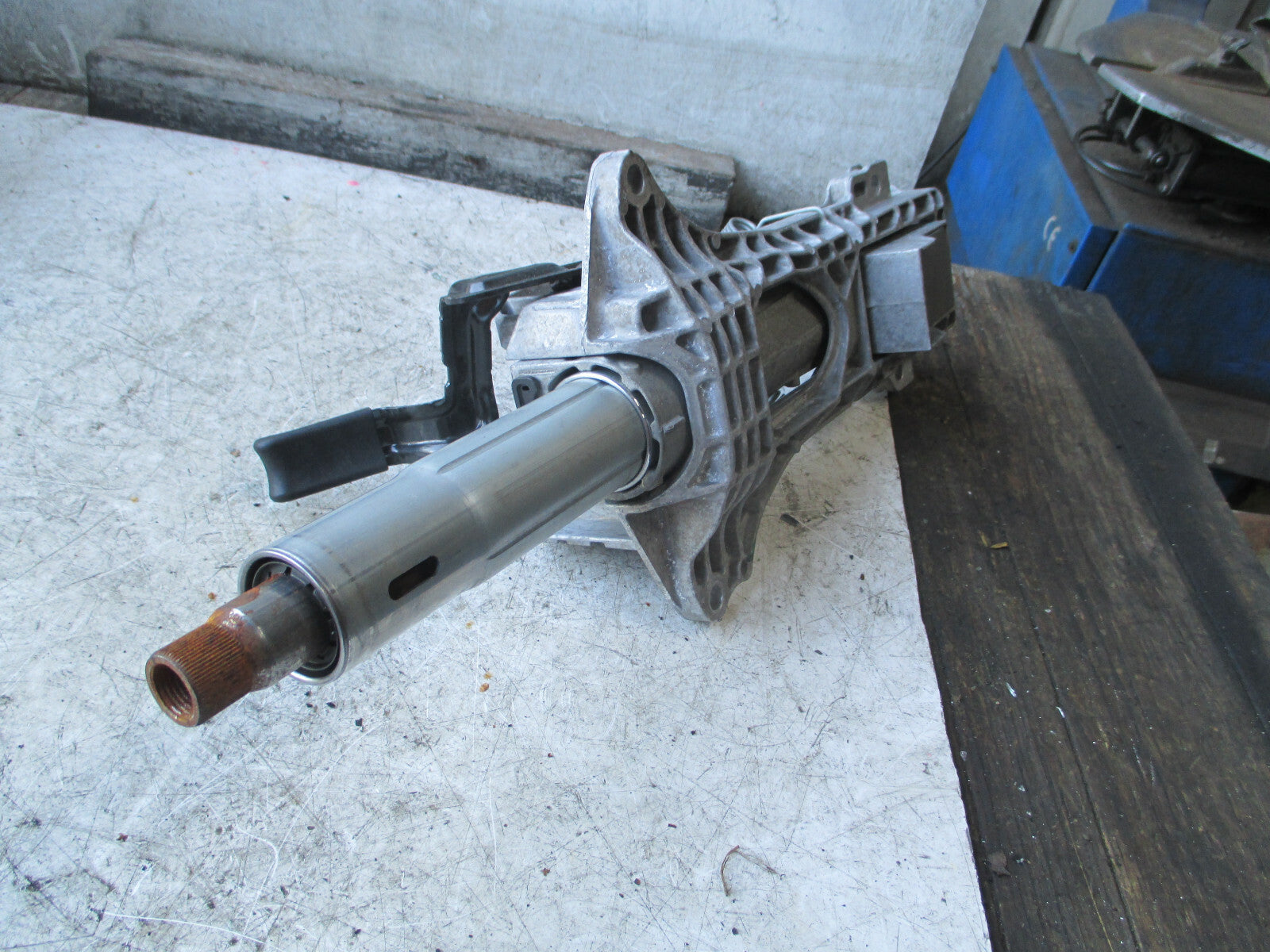 MERCEDES BENZ GLA MK1 X156 2019 DIESEL STEERING COLUMN A2464608901
