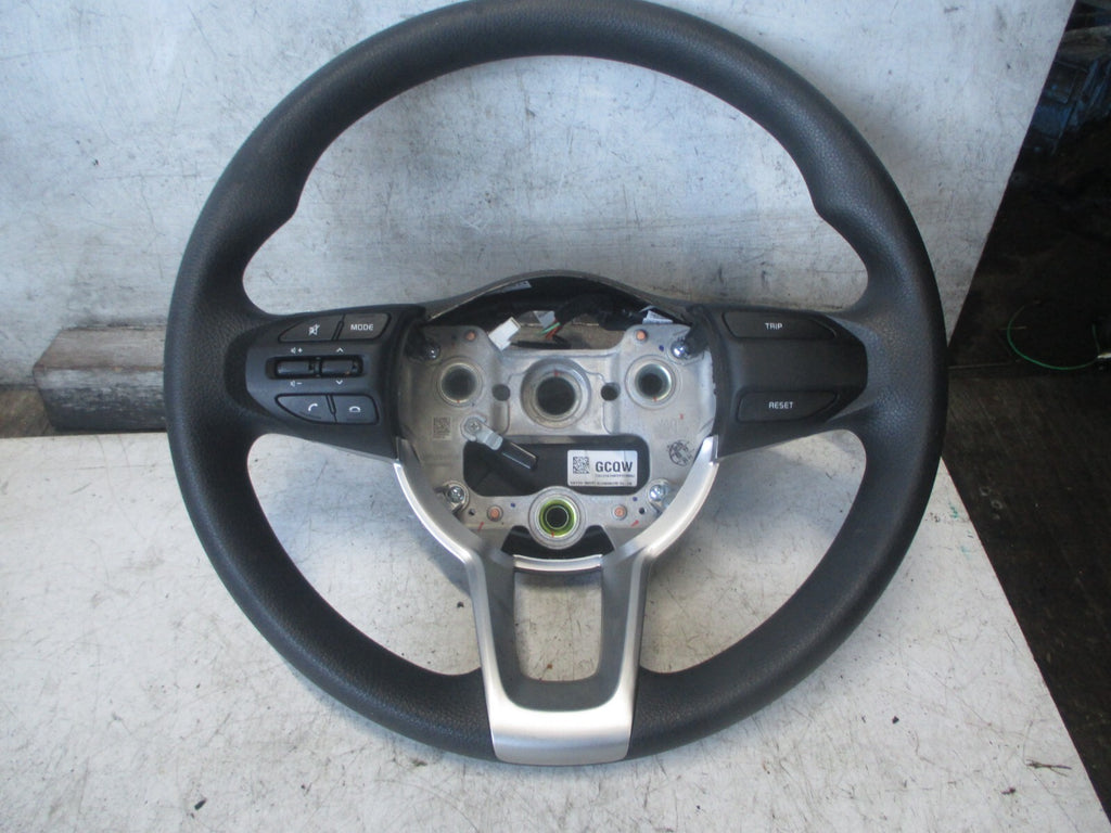 KIA PICANTO MK3 2020 3 SPOKE MULTIFUNCTION STEERING WHEEL