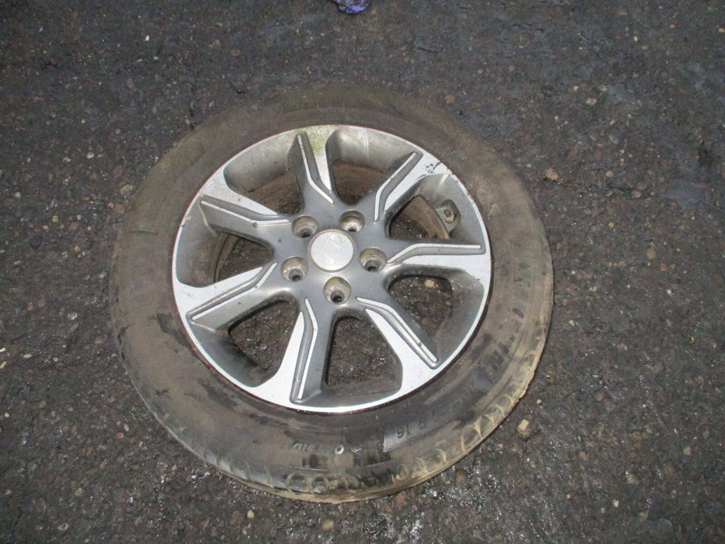 HYUNDAI IX20 2018 16 INCH ALLOY WHEEL WITH TYRE 205/55R16 529101K650