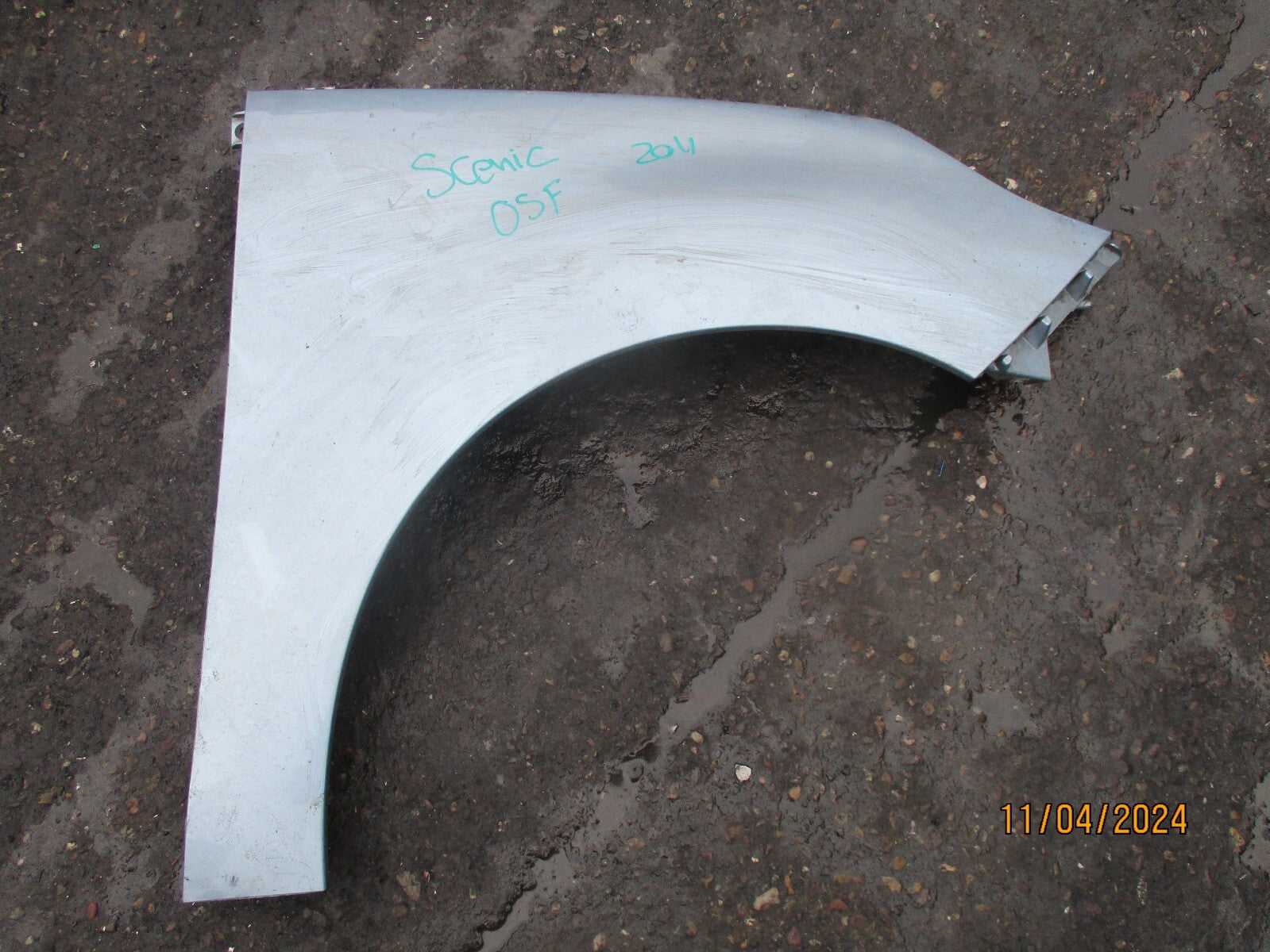 RENAULT SCENIC MK3 2011 OSF DRIVER FRONT QUARTER WING PANEL LIGHT BLUE TERPA
