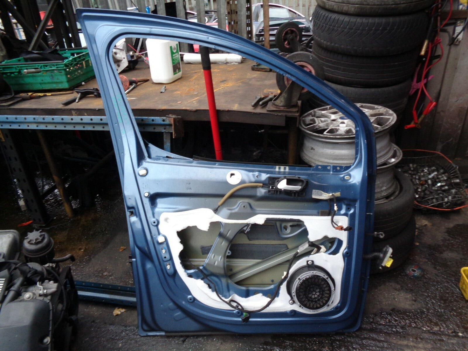 PEUGEOT PARTNER 2016 NS PASSENGER SIDE FRONT BARE DOOR IN BLUE