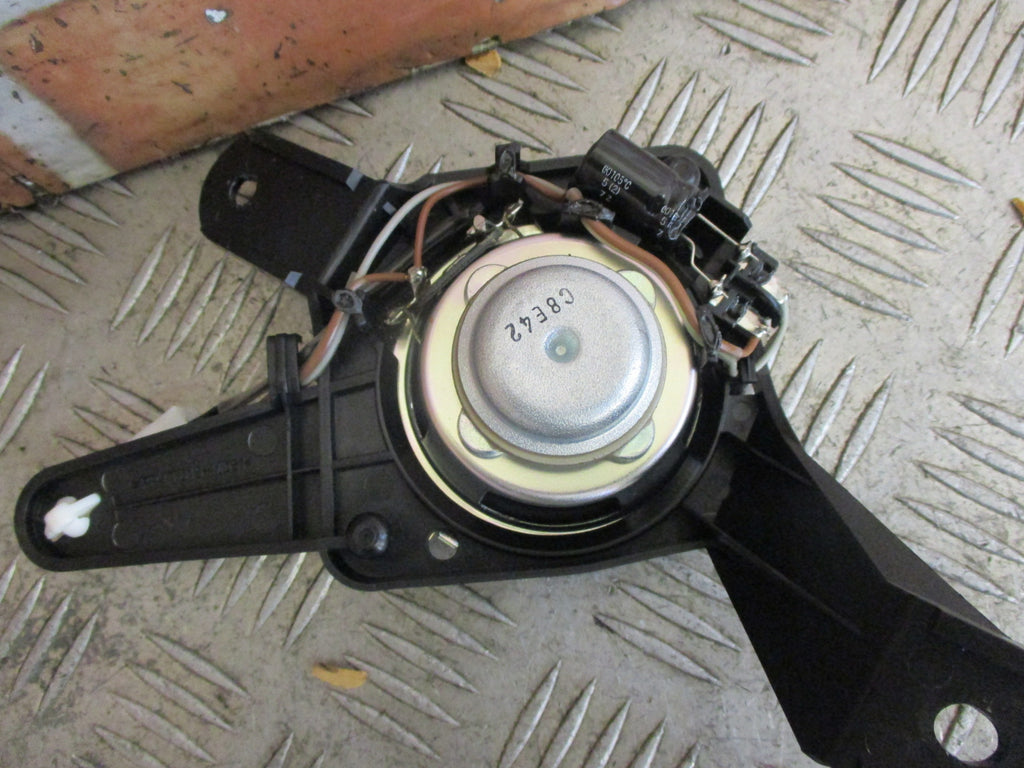 2005-2013 LEXUS IS250 OS FRONT DRIVER SIDE TWEETER SPEAKER 8616053240